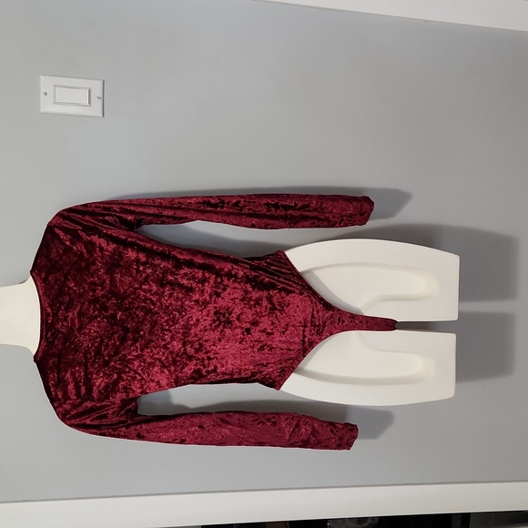 Gothic Romantic Crushed Velvet Bodysuit - Picture 4 of 5